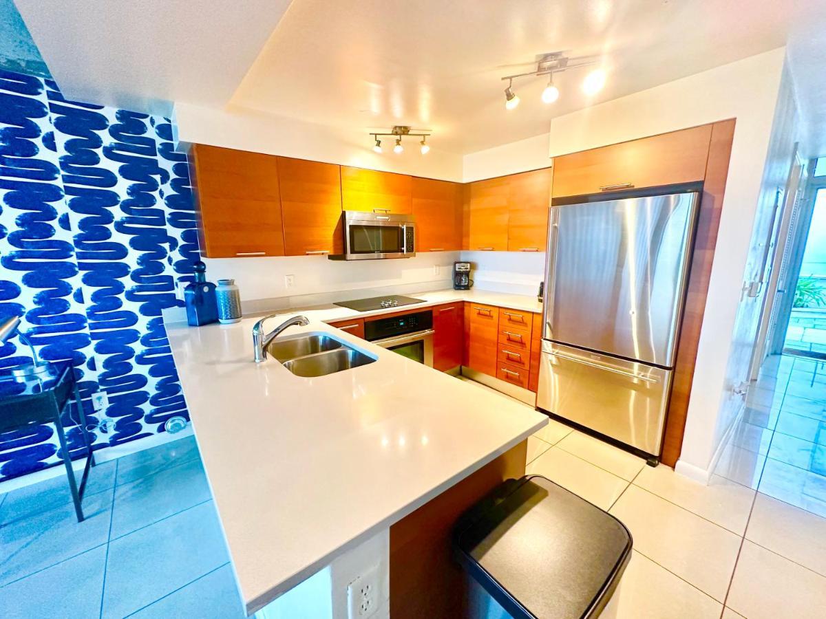 Amazing Midblock Miami 2 Bedrm Loft With Free Parking Aparthotel Bagian luar foto